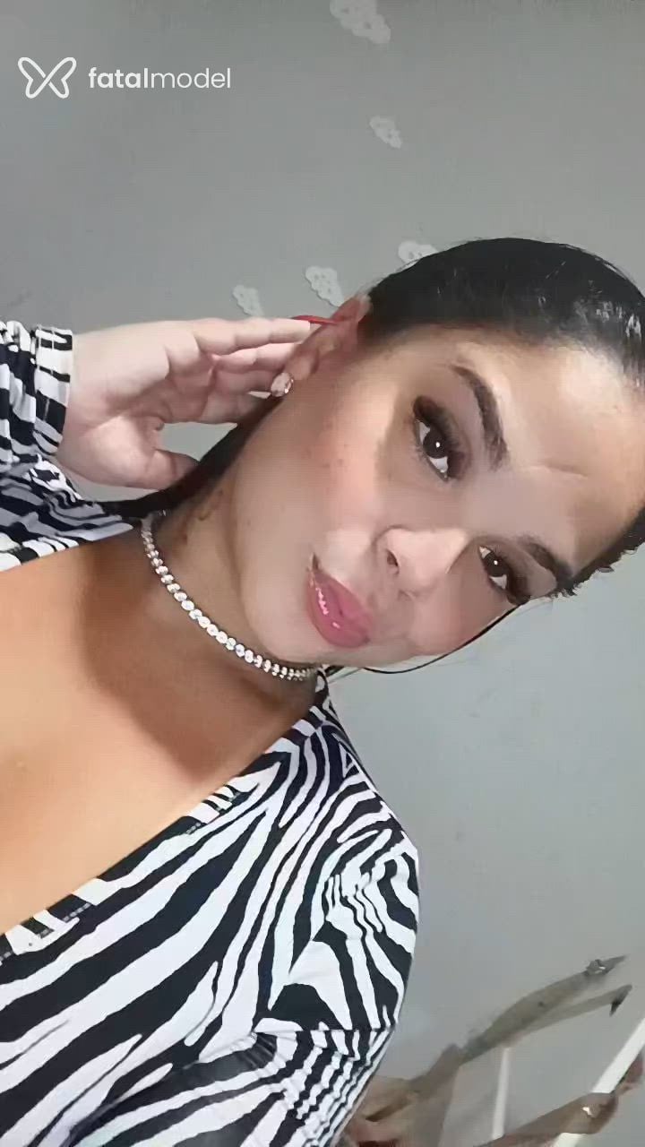 Acompanhante mulher morena (o) de olhos castanhos em Bambuí - Barbara Andrade