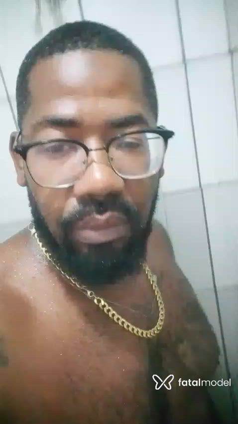 Acompanhante homem com cabelo castanho de olhos castanhos - Danyel Carvalho