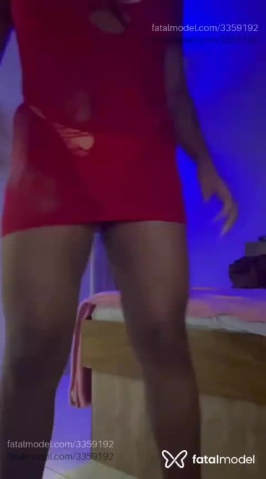 Acompanhante mulher com cabelo castanho de olhos castanhos - Ludmila