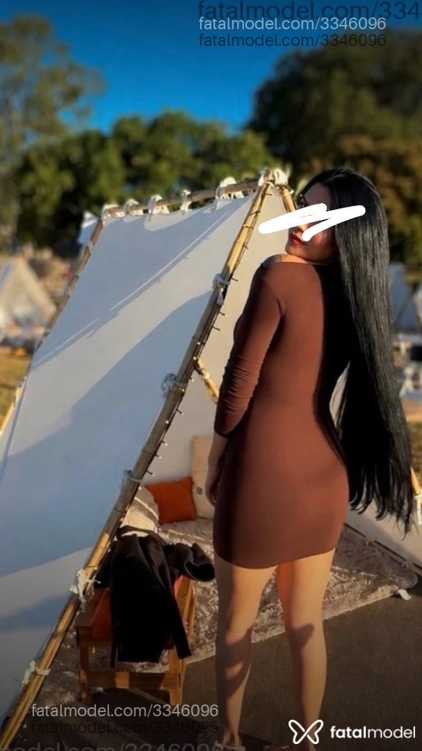 Acompanhante mulher com cabelo castanho de olhos mel - Gaby Andrade