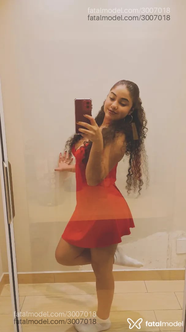 Acompanhante mulher morena (o) de olhos mel - Verônica Linsss