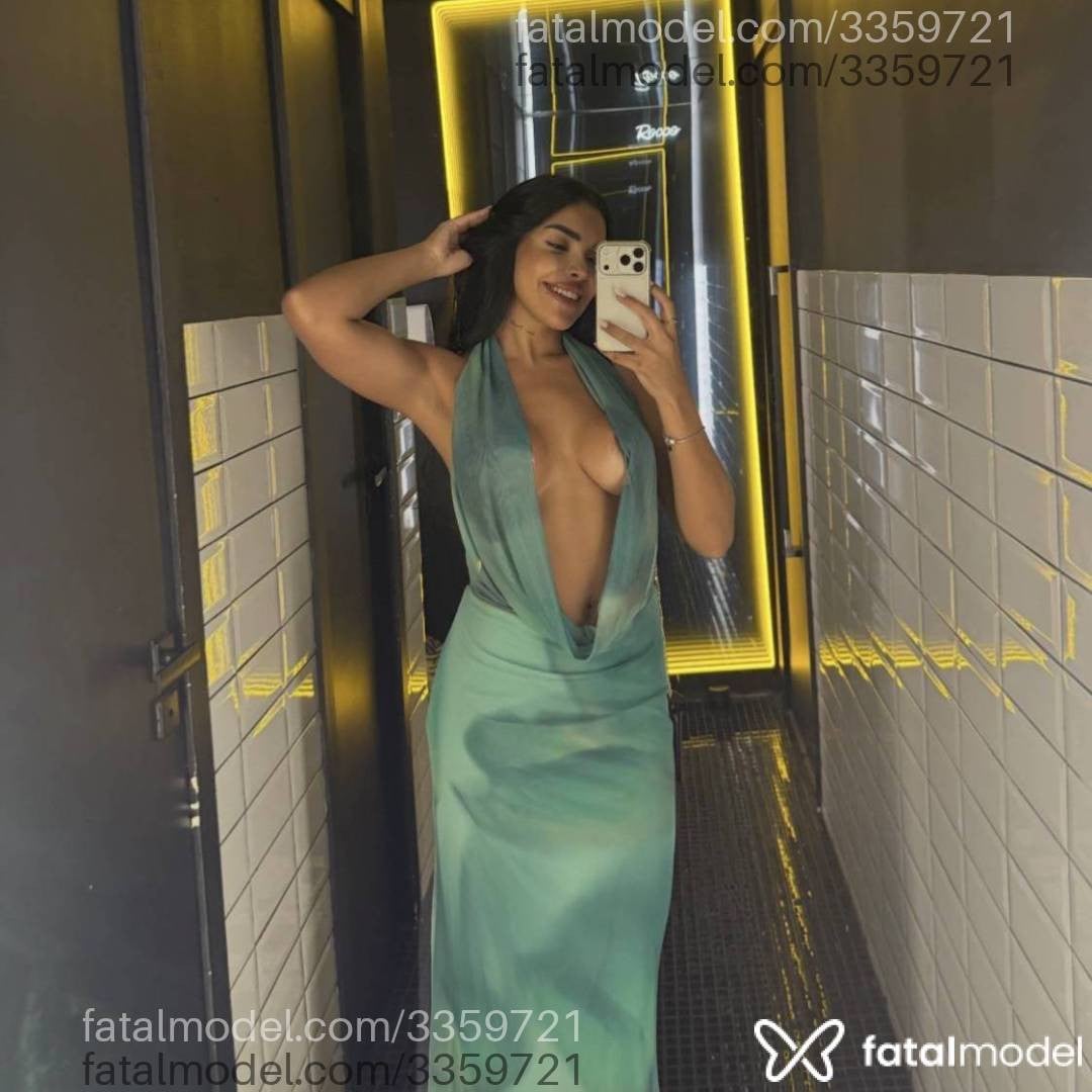 Acompanhante mulher morena (o) de olhos castanhos - Júlia