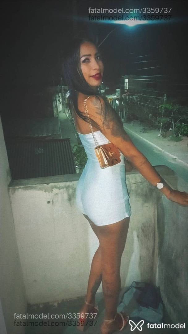 Acompanhante mulher morena (o) de olhos pretos em Pinheiro - Larinhaa