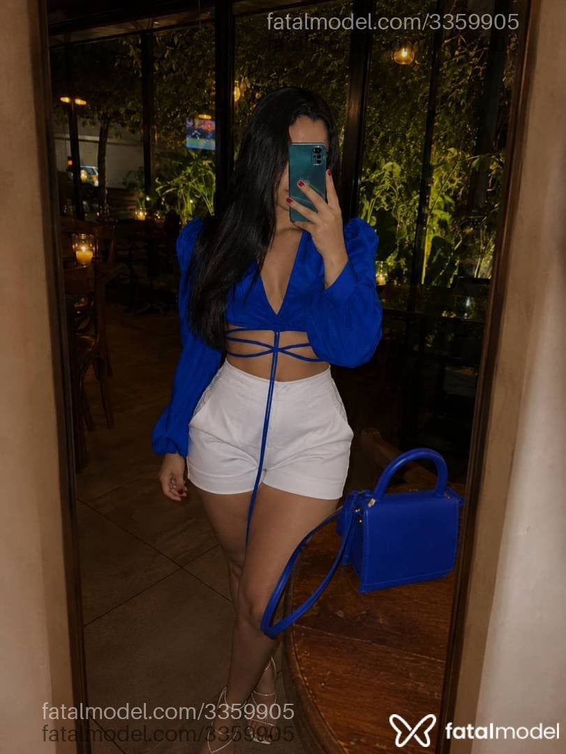 Acompanhante mulher morena (o) de olhos pretos em Uberlândia - Paola