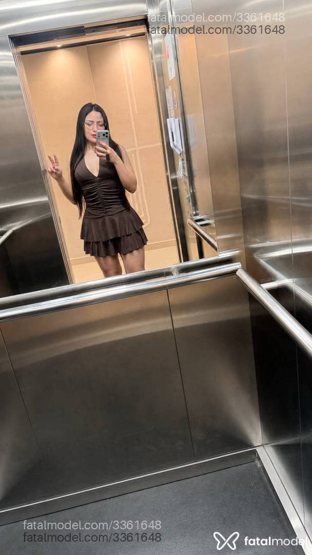 Acompanhante mulher morena (o) de olhos pretos em Marília - Luara