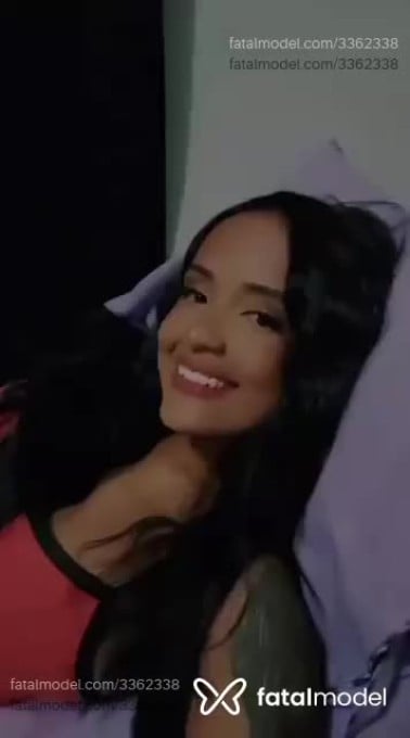 Acompanhante mulher morena (o) de olhos castanhos - Amanda Acompanhante mulher morena (o) de olhos castanhos - Amanda