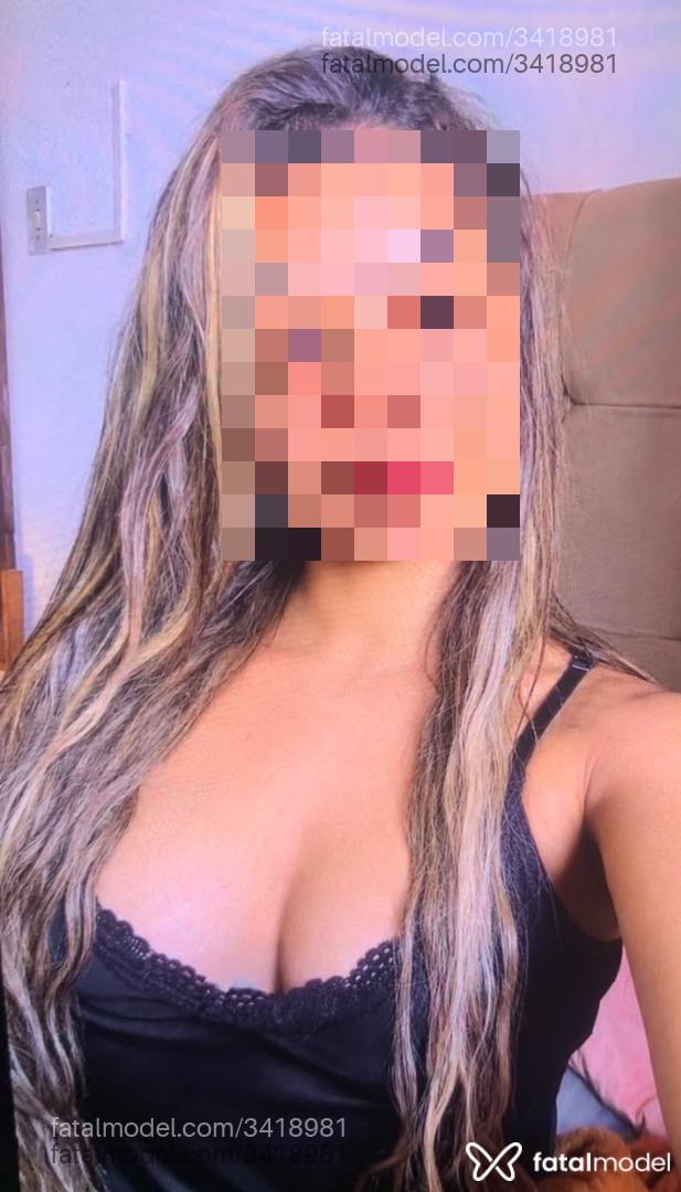 Acompanhante mulher morena (o) de olhos mel - Bella