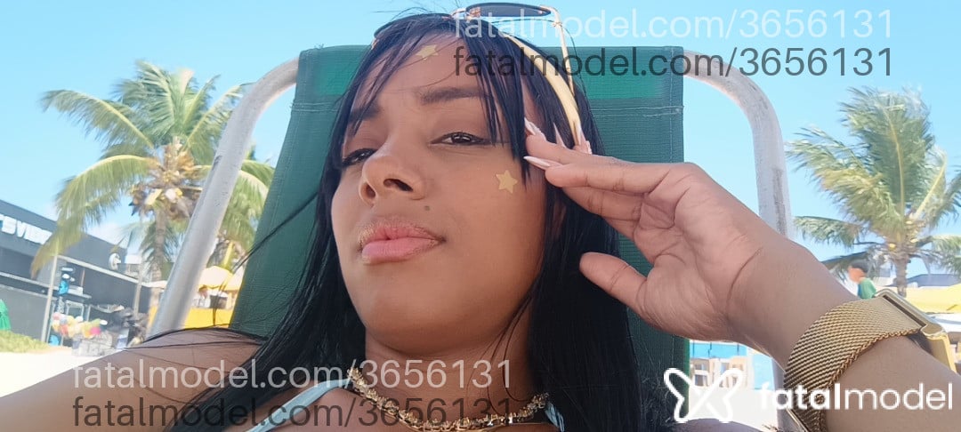Acompanhante mulher morena (o) de olhos castanhos - Brendaíndia