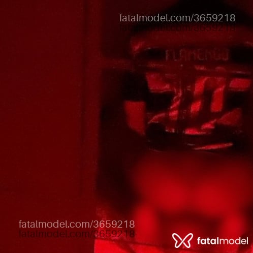 Acompanhante homem morena (o) de olhos castanhos - Vitor