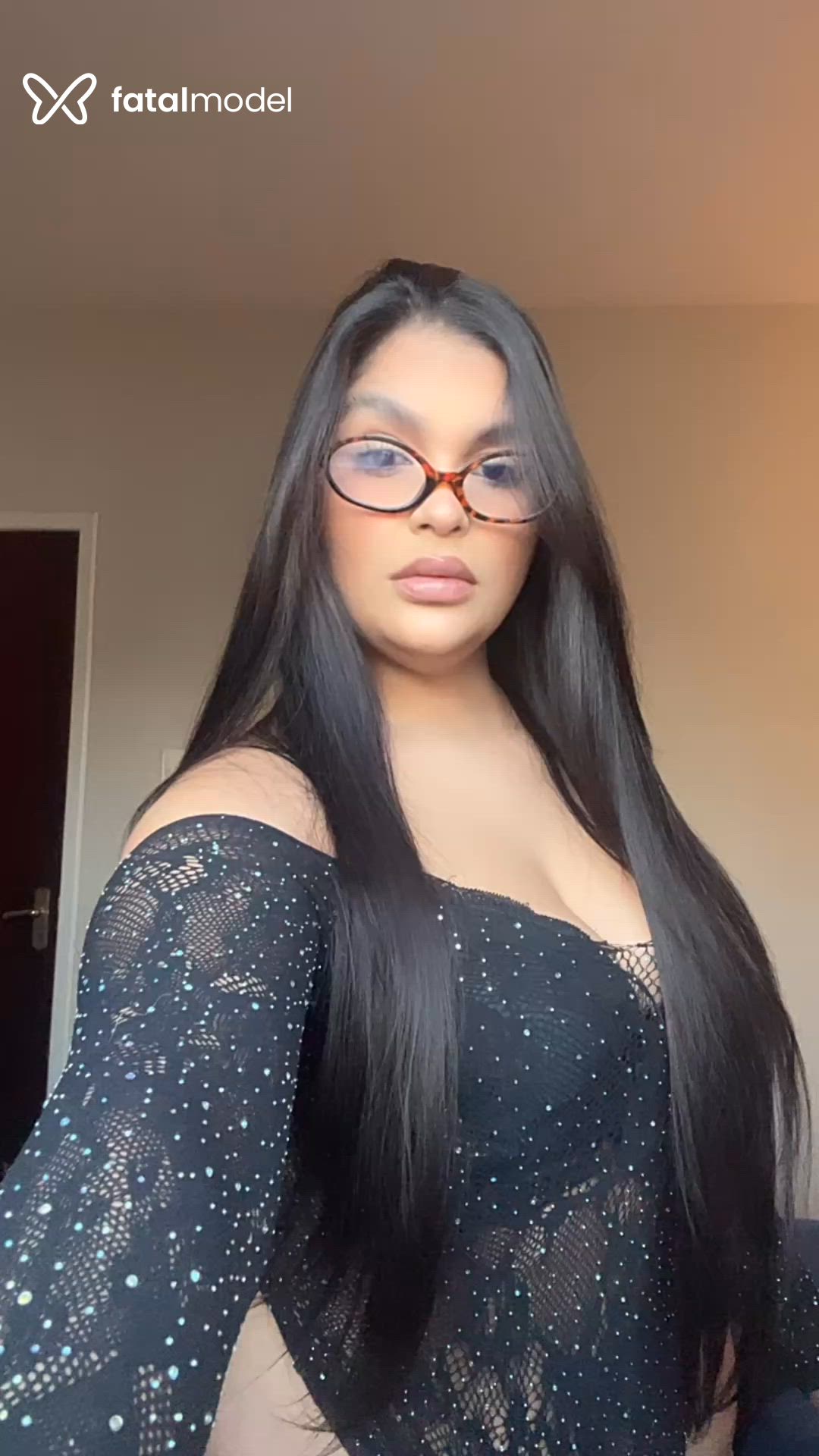 Acompanhante mulher morena (o) de olhos castanhos - Gaby