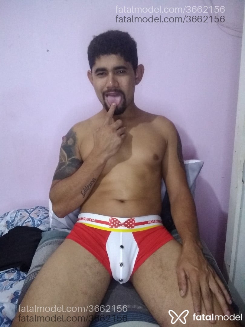Acompanhante homem morena (o) de olhos castanhos - Lukadot