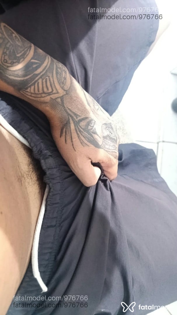 Acompanhante mulher trans morena (o) de olhos mel - Lucy Domingues