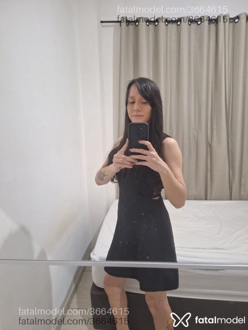 Acompanhante mulher trans morena (o) de olhos castanhos - Sakura