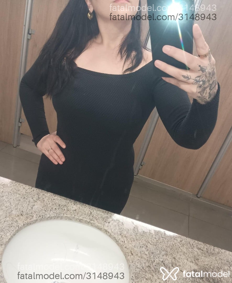 Acompanhante mulher com cabelo castanho de olhos castanhos - Petra