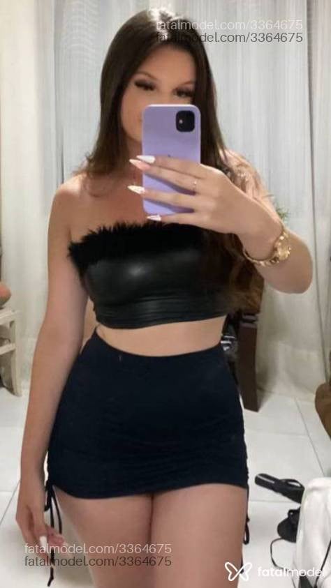 Acompanhante mulher ruiva (o) de olhos verdes em Itapema - Ana