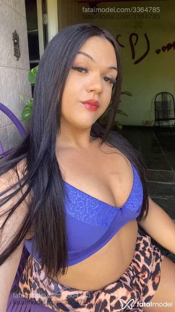 Acompanhante mulher trans morena (o) de olhos pretos em Lucas do Rio Verde - Emily Matozzo