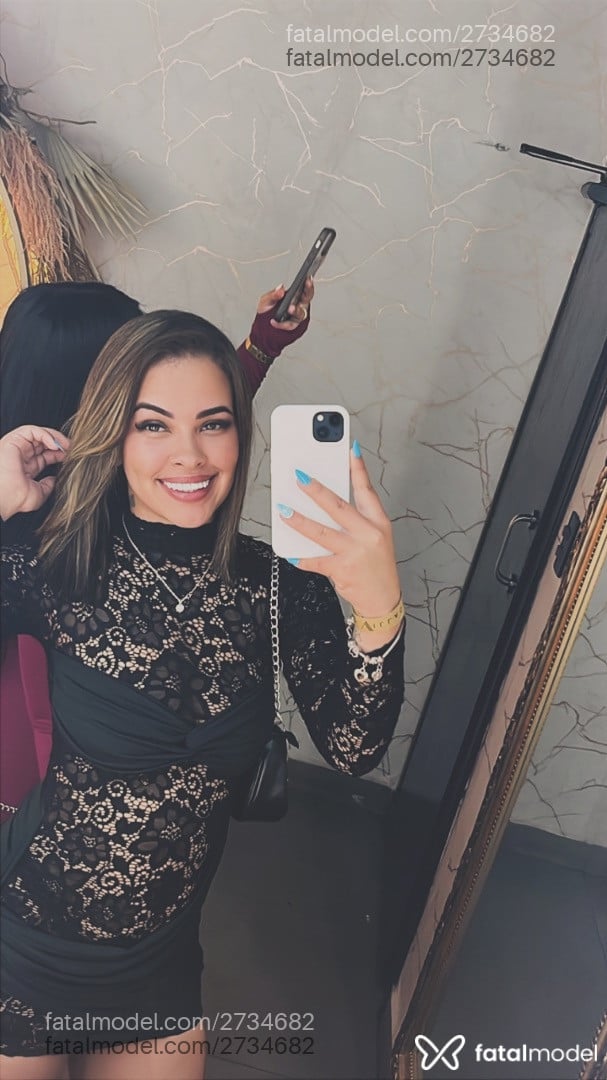 Acompanhante mulher morena (o) de olhos castanhos - Isabelly