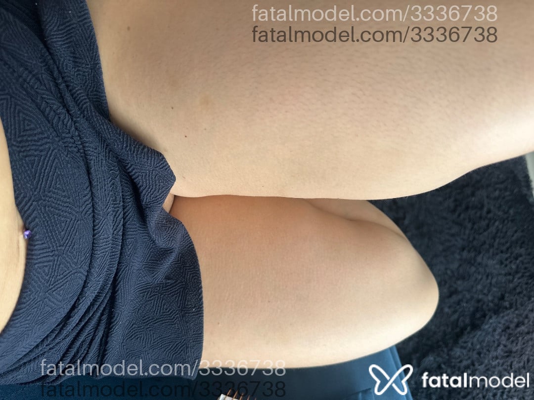Acompanhante mulher com cabelo castanho de olhos castanhos - ísis Mello