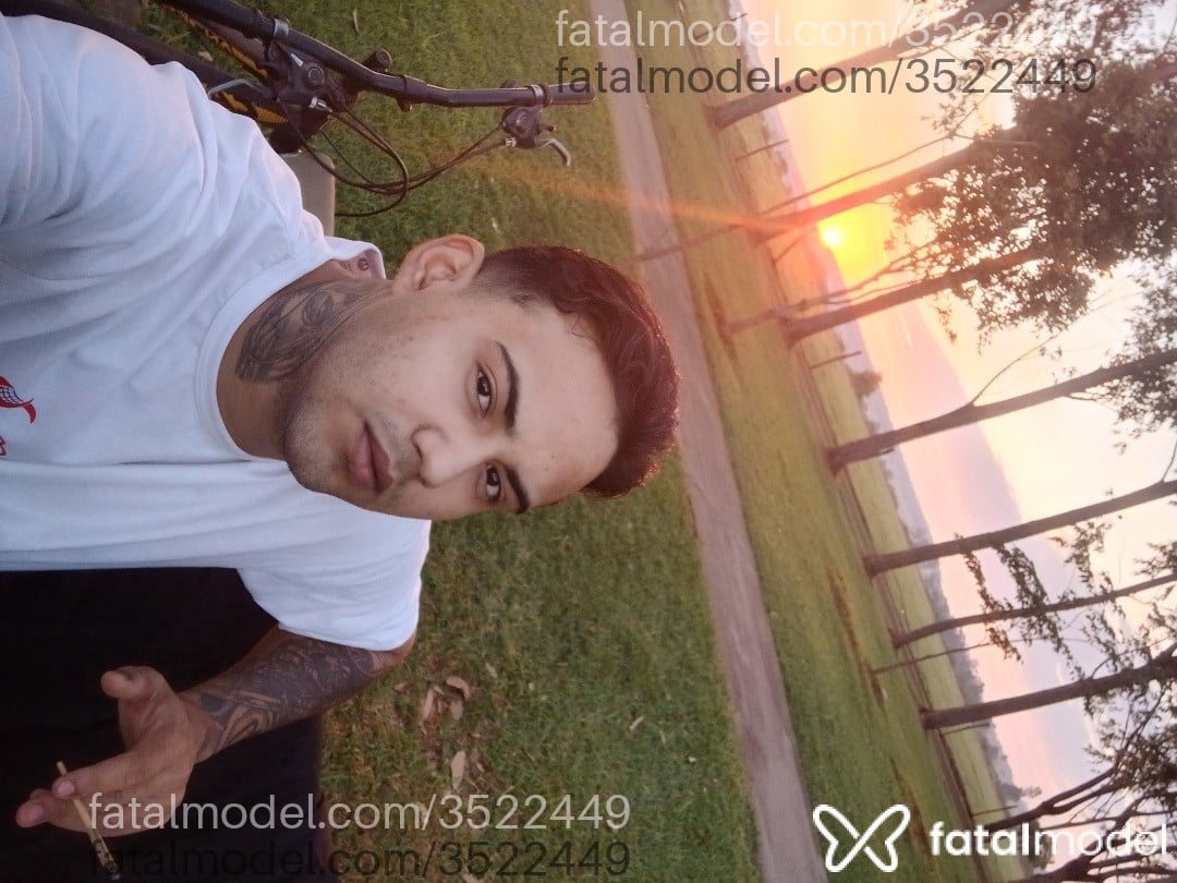 Acompanhante homem morena (o) de olhos pretos - Juliano Silva