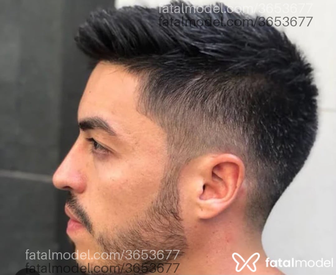 Acompanhante homem ruiva (o) de olhos castanhos - Farias