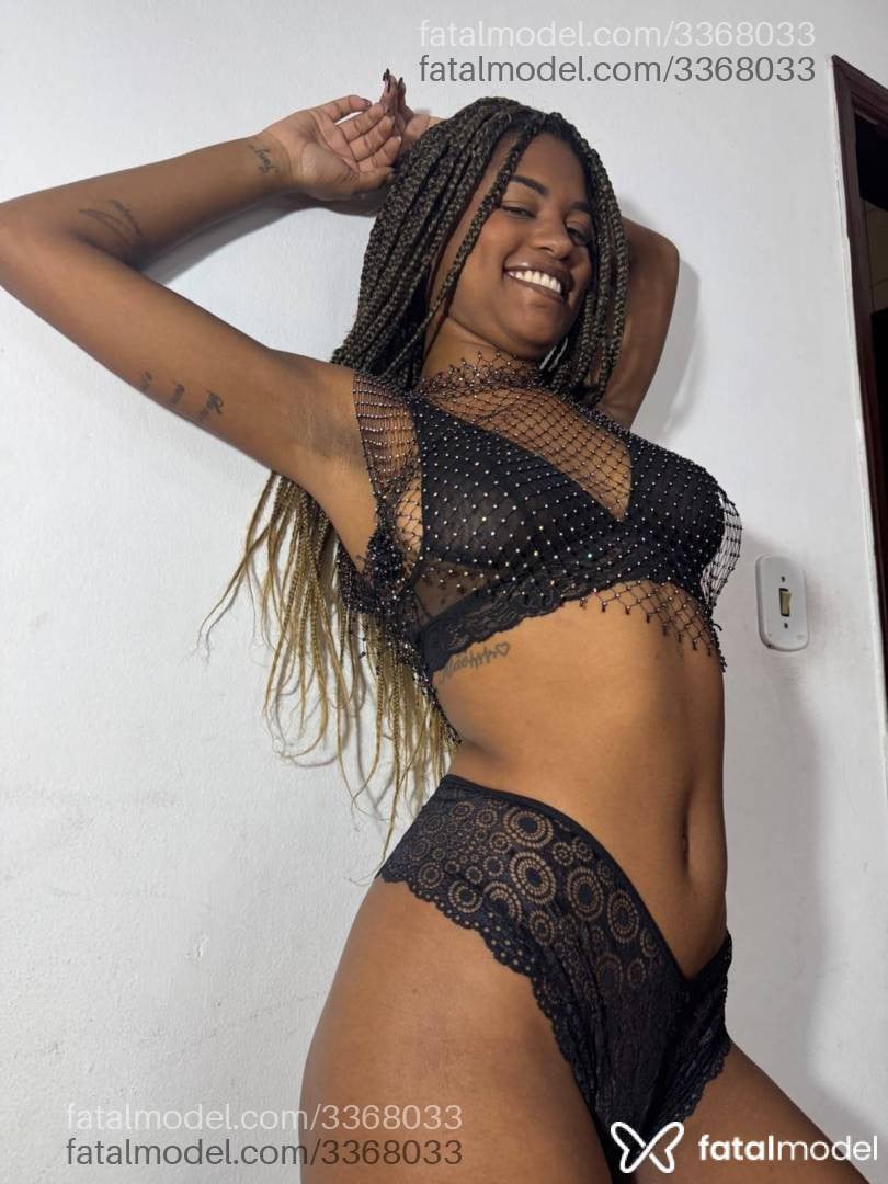 Acompanhante mulher morena (o) de olhos castanhos - Bruna