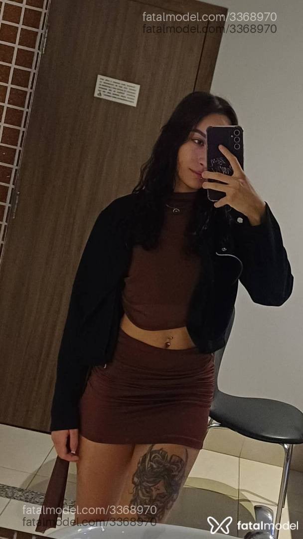 Acompanhante mulher morena (o) de olhos castanhos - Kiara