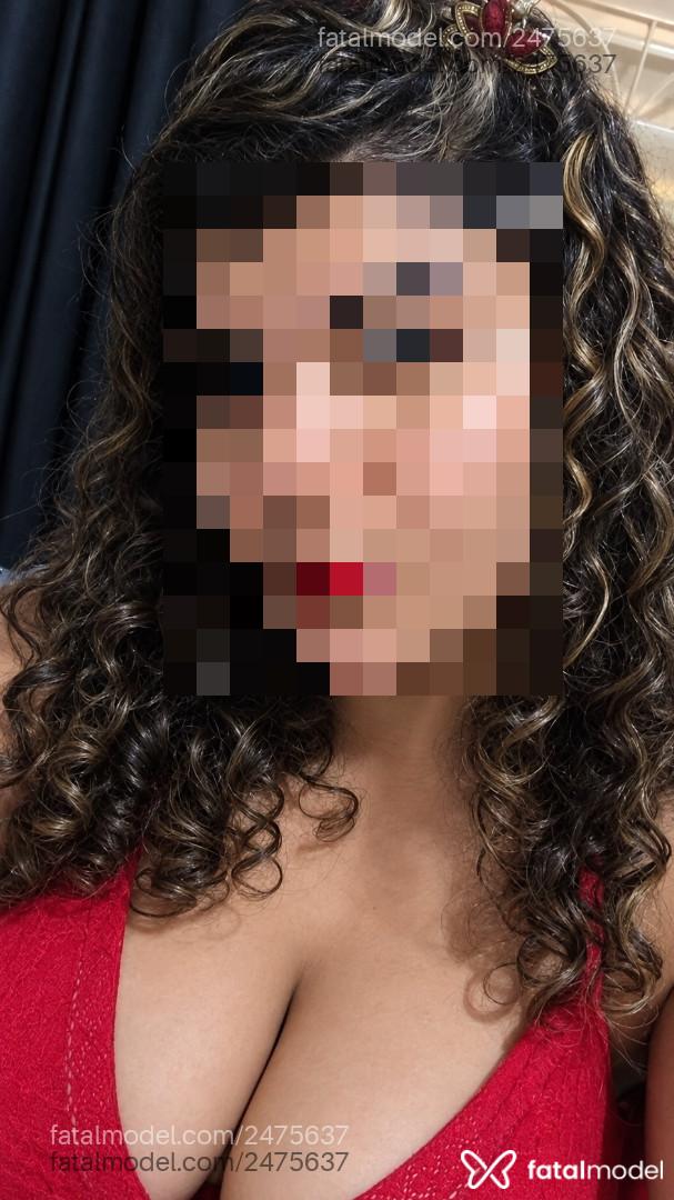 Acompanhante mulher morena (o) de olhos castanhos - Carol Alves
