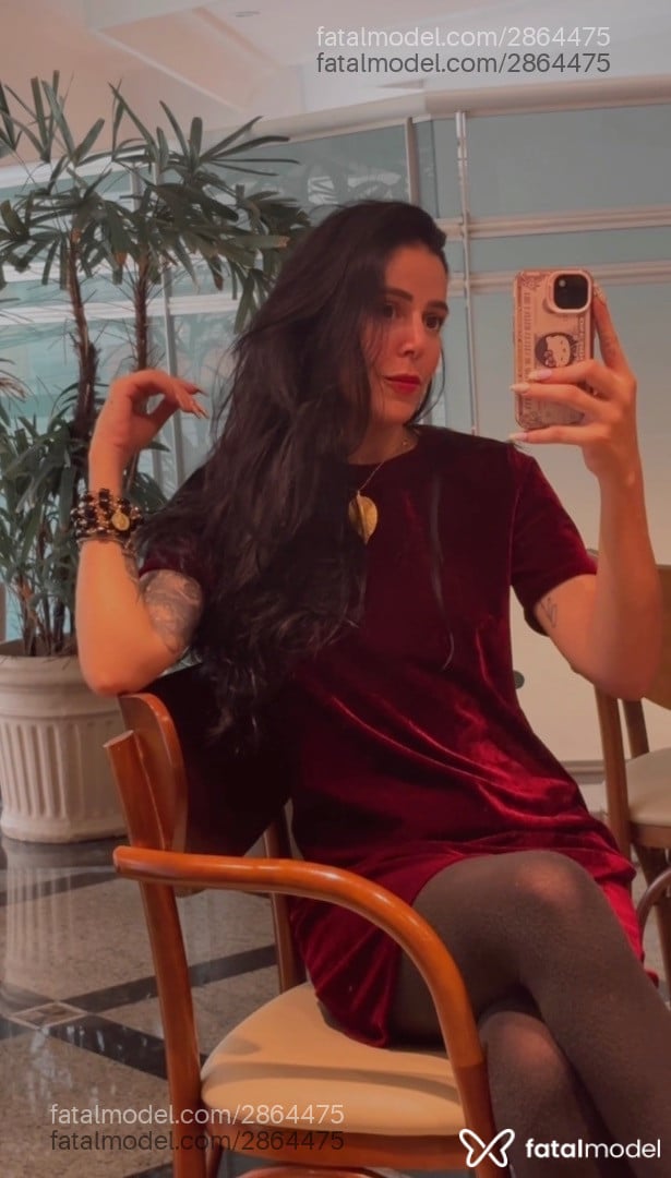 Acompanhante mulher morena (o) de olhos castanhos - Melissa Aguiar