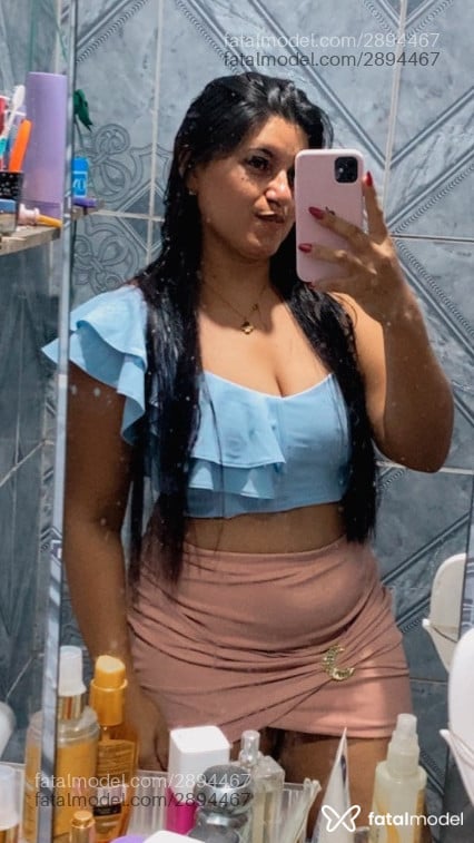 Acompanhante mulher morena (o) de olhos pretos - Radasha Natasha