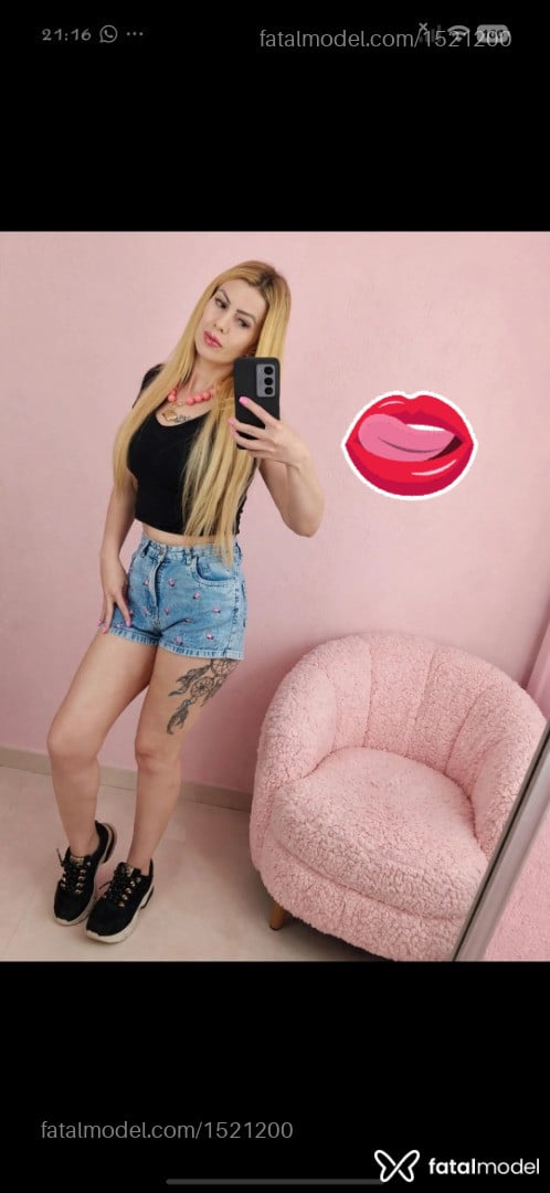 Acompanhante mulher loira (o) de olhos castanhos - Sheila Andrades