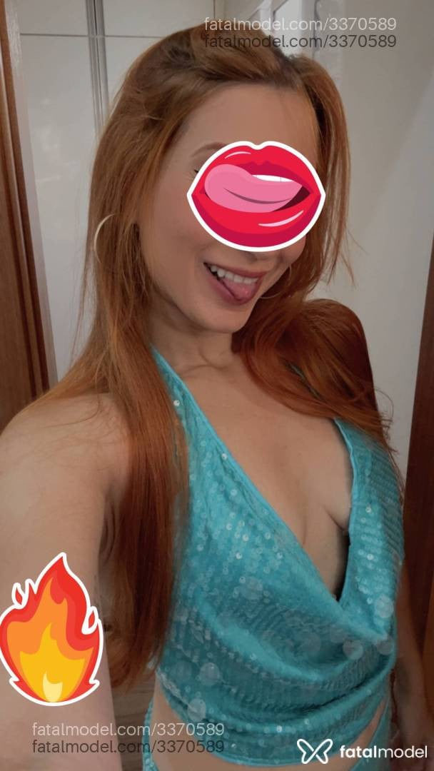 Acompanhante mulher ruiva (o) de olhos castanhos - Amber