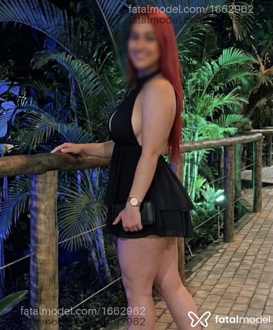 Acompanhante mulher ruiva (o) de olhos castanhos - Anna Luiza