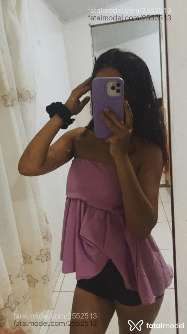 Acompanhante mulher ruiva (o) de olhos castanhos - Gabriele