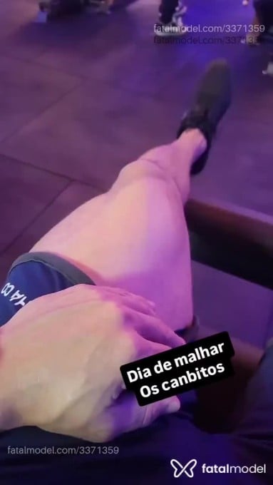 Acompanhante homem com cabelo castanho de olhos castanhos em Curitiba - Dinho
