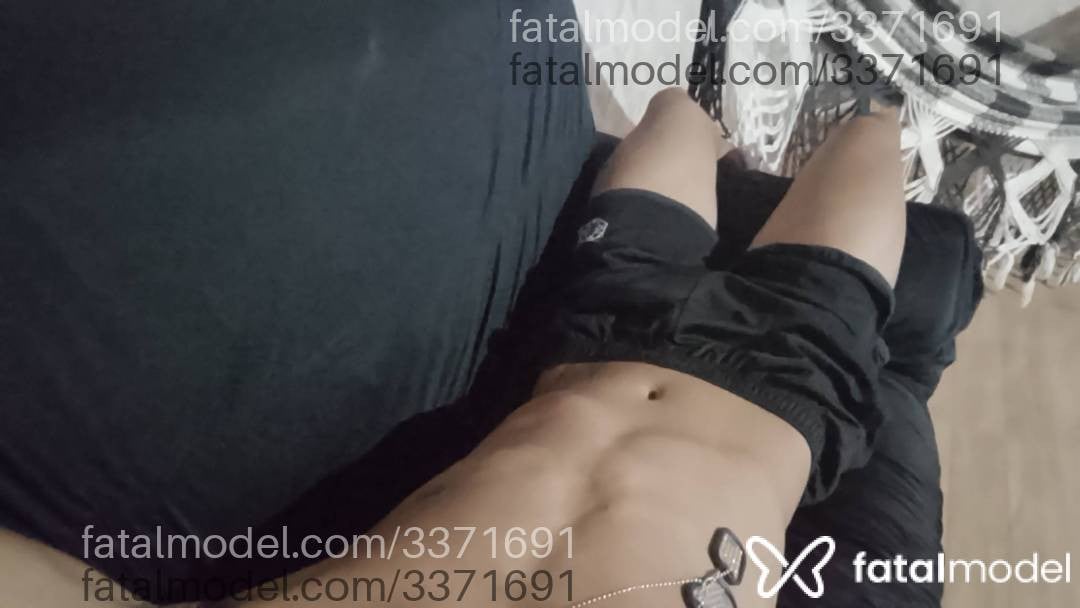 Acompanhante homem morena (o) de olhos pretos em Aracaju - Oliveira