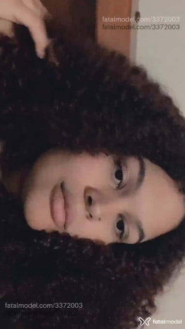 Acompanhante mulher com cabelo castanho de olhos pretos em São Paulo Acompanhante mulher com cabelo castanho de olhos pretos em São Paulo - Catharina