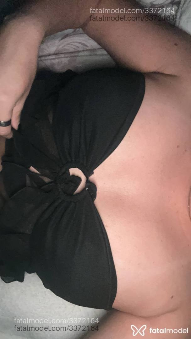 Acompanhante mulher morena (o) de olhos pretos em Curitiba - Alien