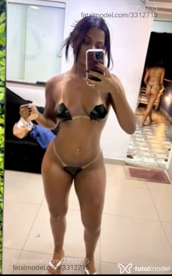 Acompanhante mulher morena (o) de olhos castanhos - Cauanny Santos