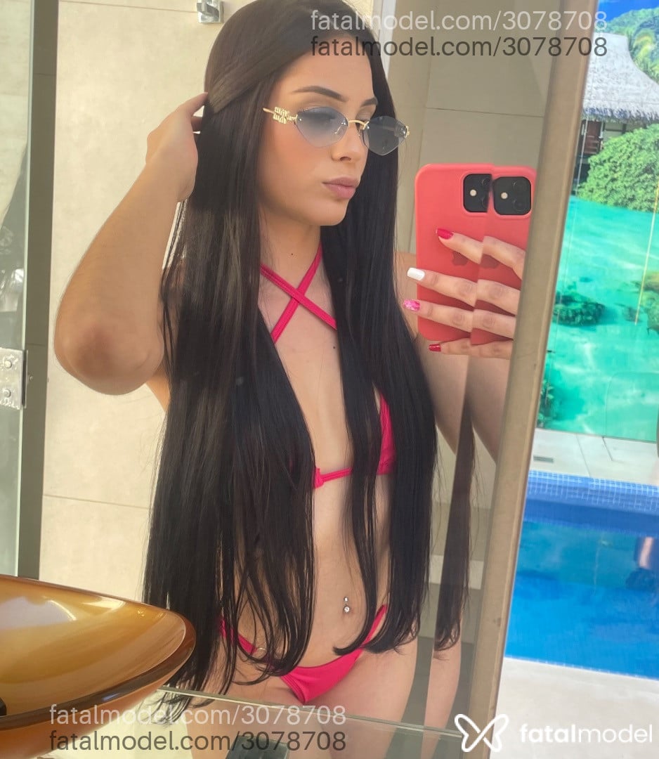 Acompanhante mulher morena (o) de olhos castanhos - Bianca Cristine