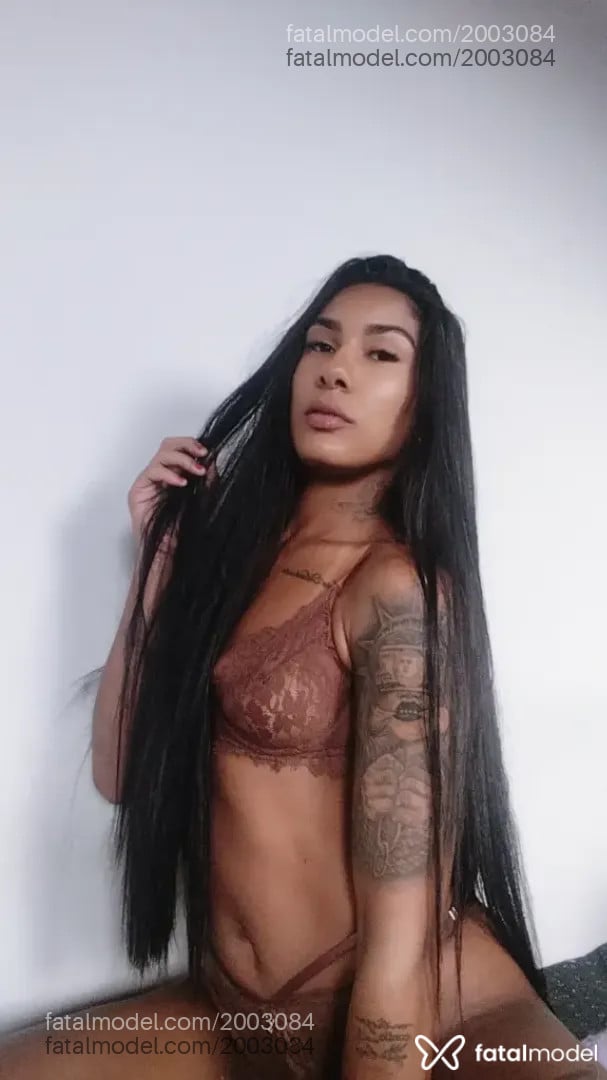 Acompanhante mulher morena (o) de olhos pretos - Vanessa Lacerda
