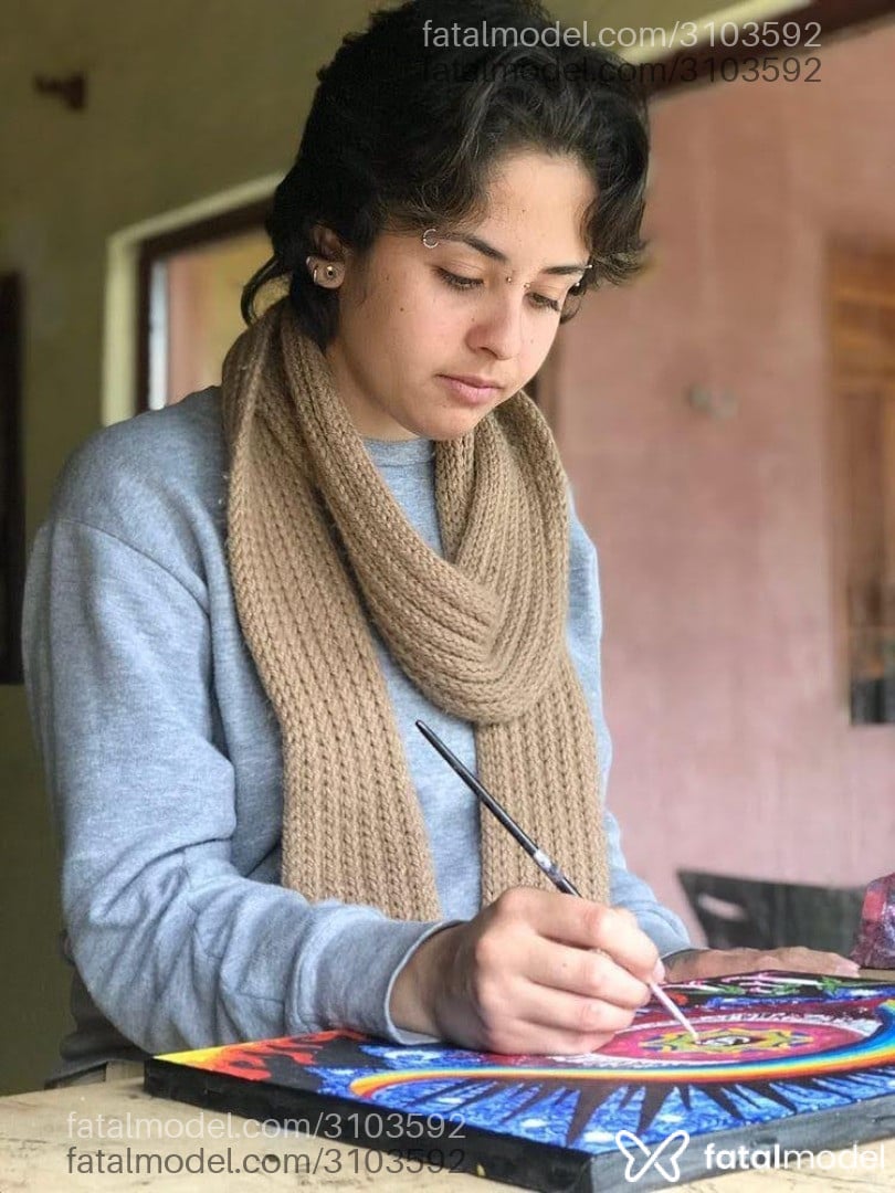Acompanhante mulher com cabelo colorido de olhos verdes - Sophía