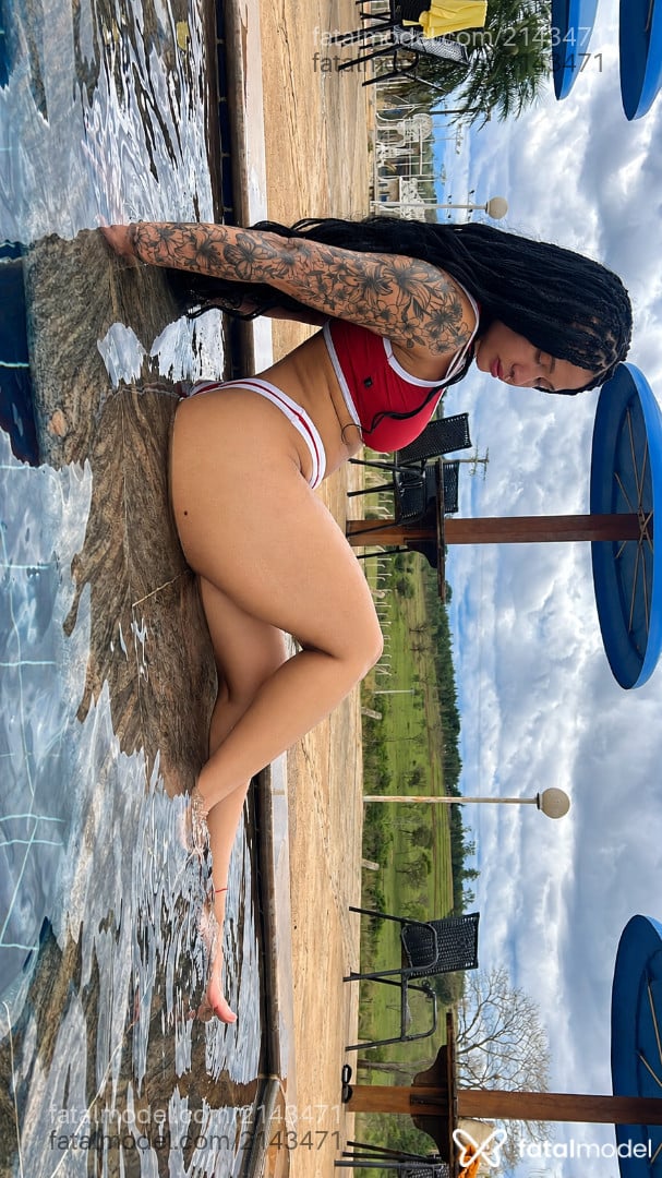 Acompanhante mulher com cabelo castanho de olhos castanhos - Bruna Ferraz