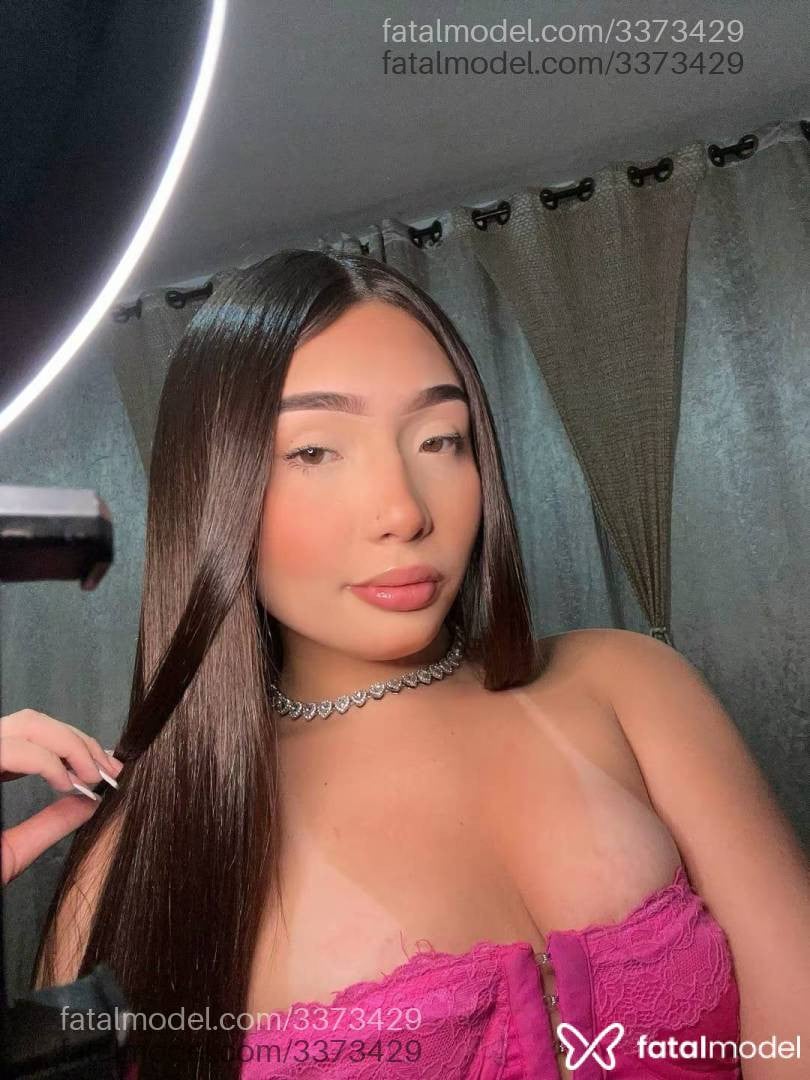 Acompanhante mulher trans morena (o) de olhos castanhos em Uberlândia - Aurora