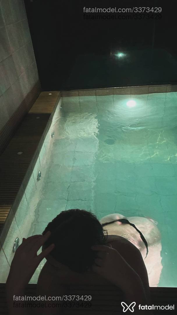 Acompanhante mulher trans morena (o) de olhos castanhos - Aurora