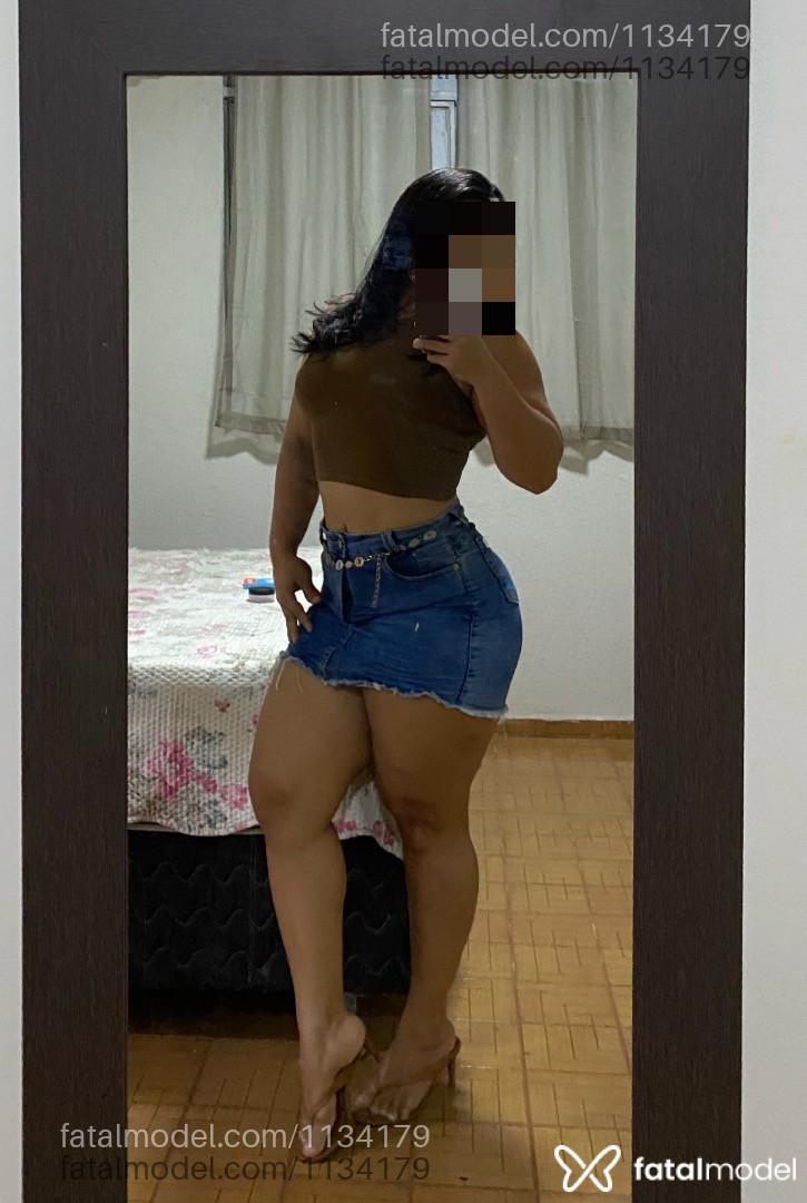 Acompanhante mulher morena (o) de olhos pretos - JULIANA SOARES