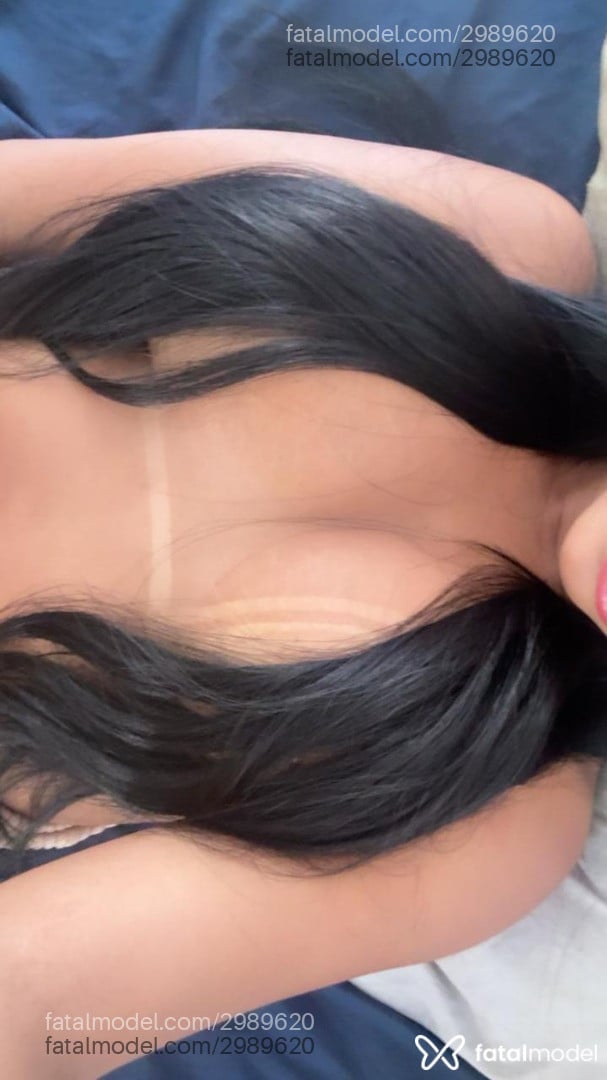 Acompanhante mulher morena (o) de olhos castanhos - Jade Ibrahim