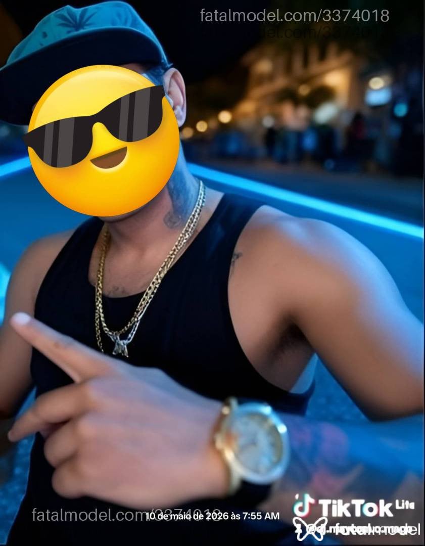 Acompanhante homem com cabelo castanho de olhos castanhos em Batatais - Maycon