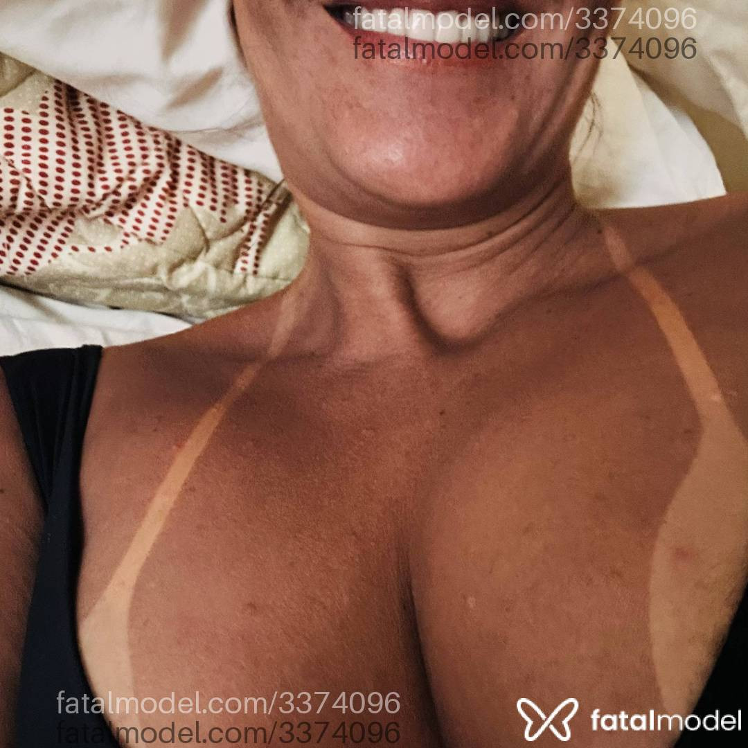Acompanhante mulher loira (o) de olhos castanhos em Salvador - Paula Peres