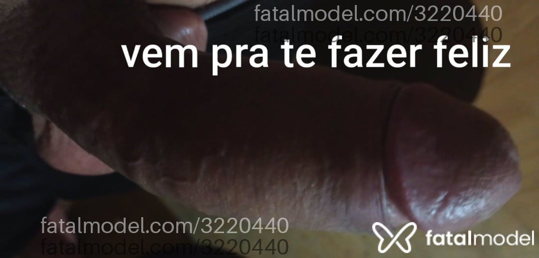 Acompanhante homem com cabelo castanho de olhos castanhos - Bial