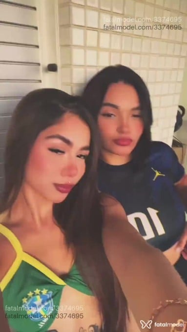 Acompanhante mulher com cabelo castanho de olhos castanhos - Sofia Alves